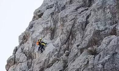 梦见自己和别人从山上走下来
,梦见和好久没见的朋友一起去山上然后又一起下山预...图4