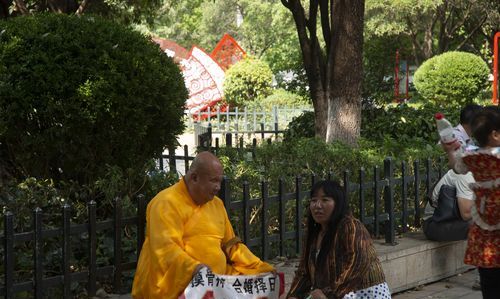 昆明算命最灵验的人
,昆明哪里抽签算命最准寺庙图2