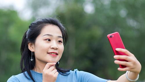 金牛女太可爱了戏很多
,金牛女可爱图2