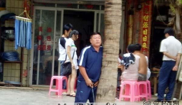 梦见到抱小孩撒尿了
,已婚女人梦见抱小孩拉屎是什么意思图3