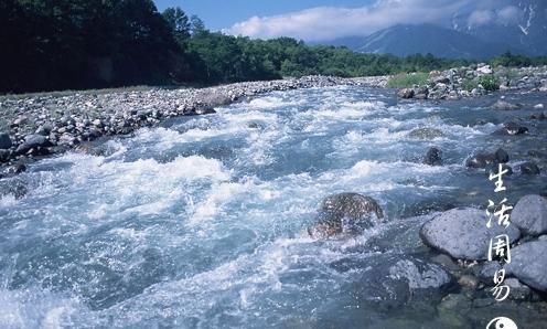 梦见河水水势很大,梦见河流水势很大有鱼图3