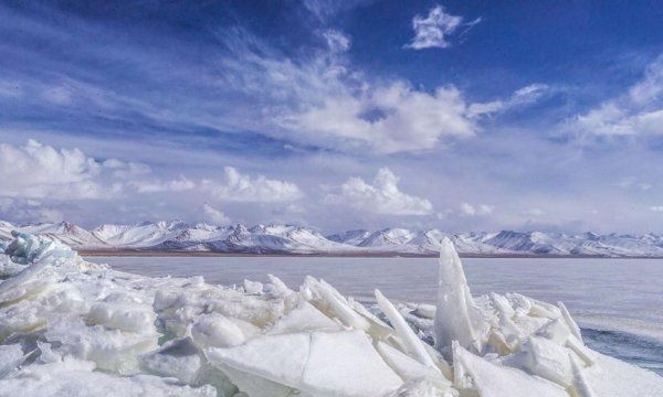 梦到另一种人类,为什么在梦中总是梦见一个人图1