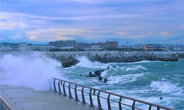 做梦梦到江河水