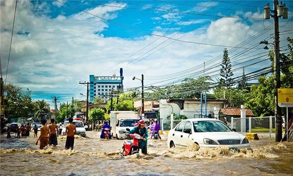 梦见下雨河水涨水了是什么征兆